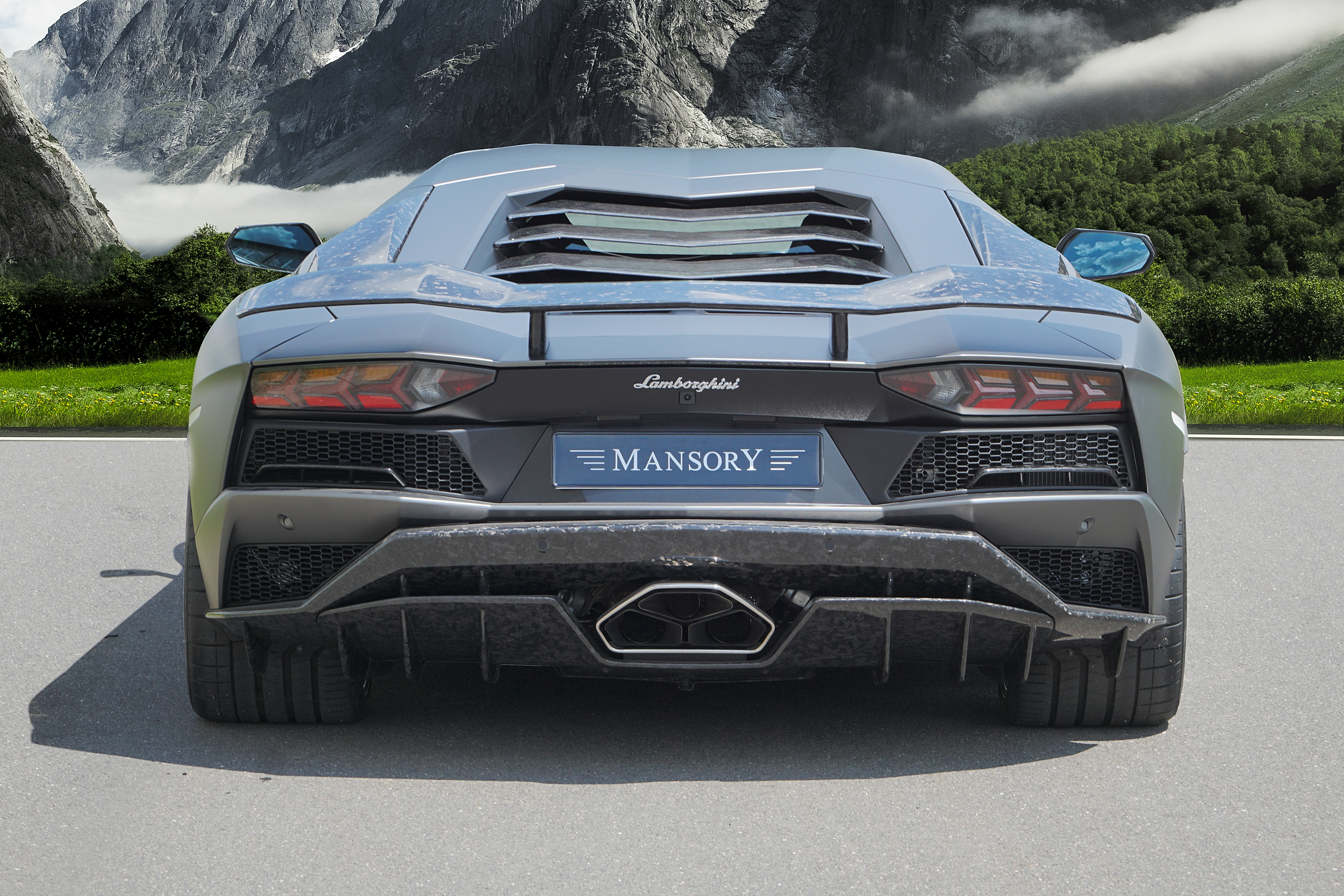 mansory_lamborghini_aventador_s_03.jpg