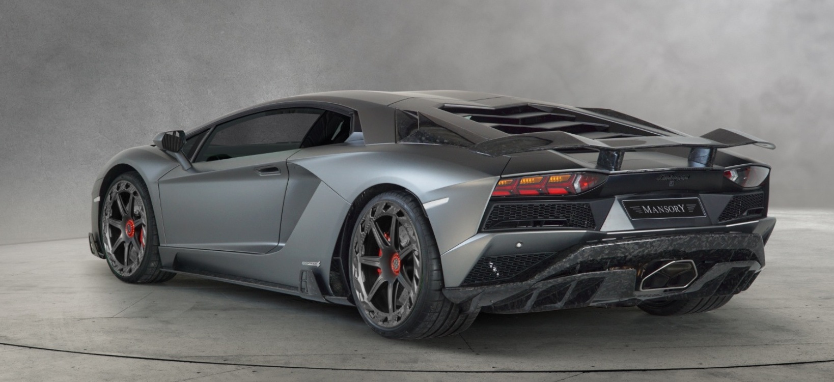 mansory_lamborghini_aventador_s_06.jpg